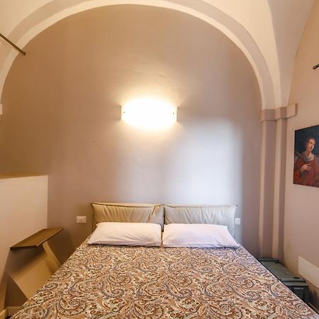 Porta Romana Elegant Apartments With Private Parking! Сієна Екстер'єр фото