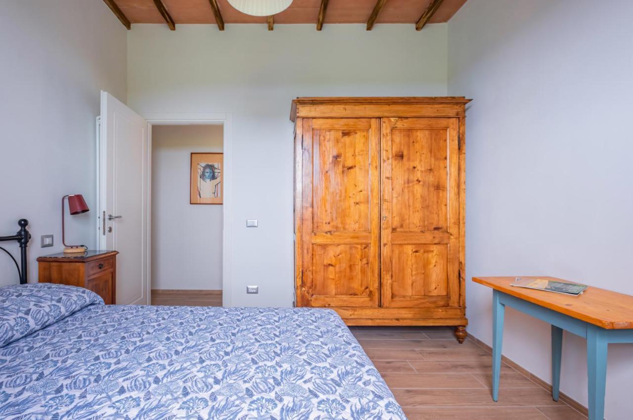 Porta Romana Elegant Apartments With Private Parking! Сієна Екстер'єр фото