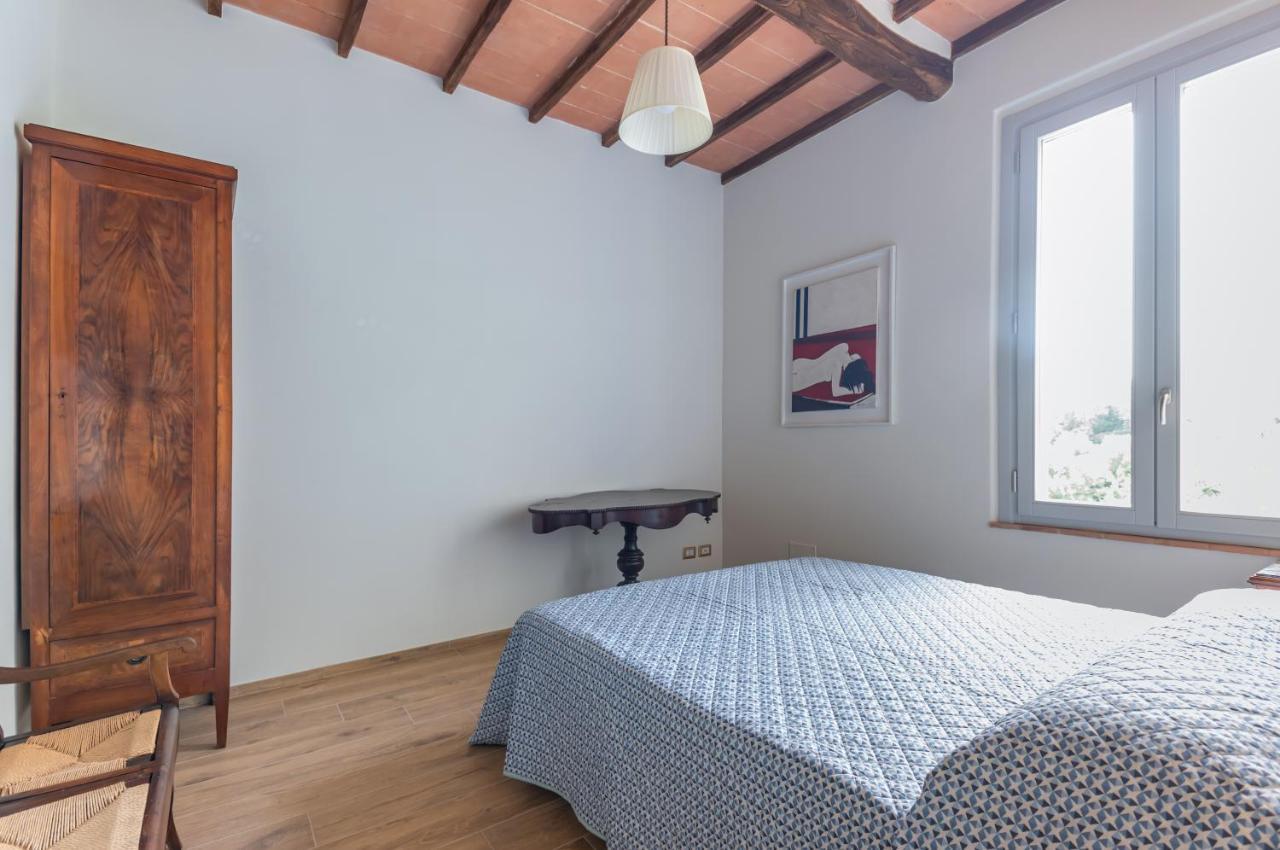 Porta Romana Elegant Apartments With Private Parking! Сієна Екстер'єр фото