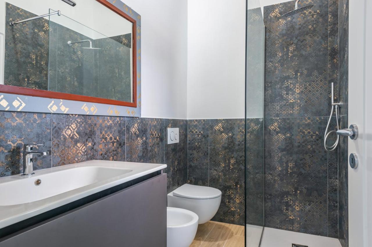 Porta Romana Elegant Apartments With Private Parking! Сієна Екстер'єр фото
