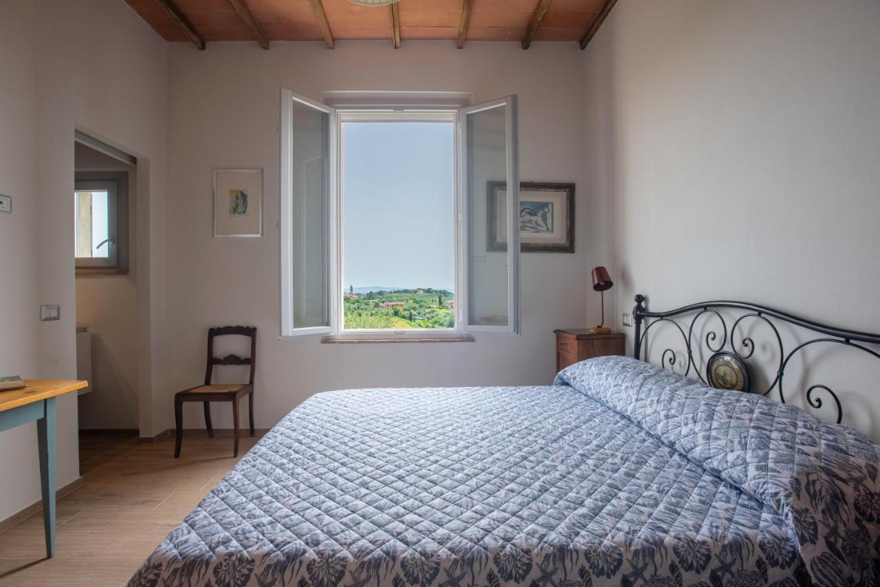 Porta Romana Elegant Apartments With Private Parking! Сієна Екстер'єр фото