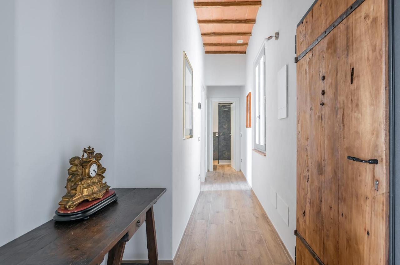 Porta Romana Elegant Apartments With Private Parking! Сієна Екстер'єр фото