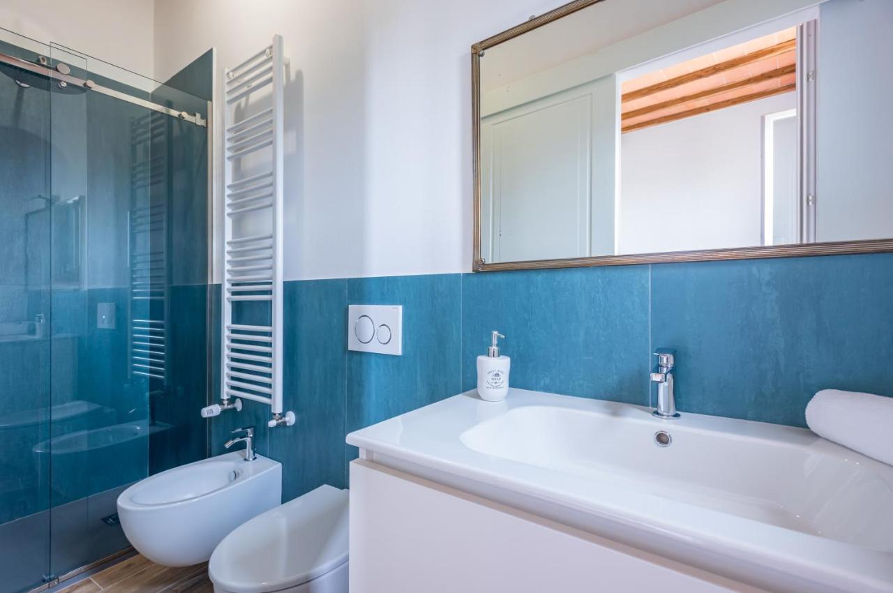 Porta Romana Elegant Apartments With Private Parking! Сієна Екстер'єр фото