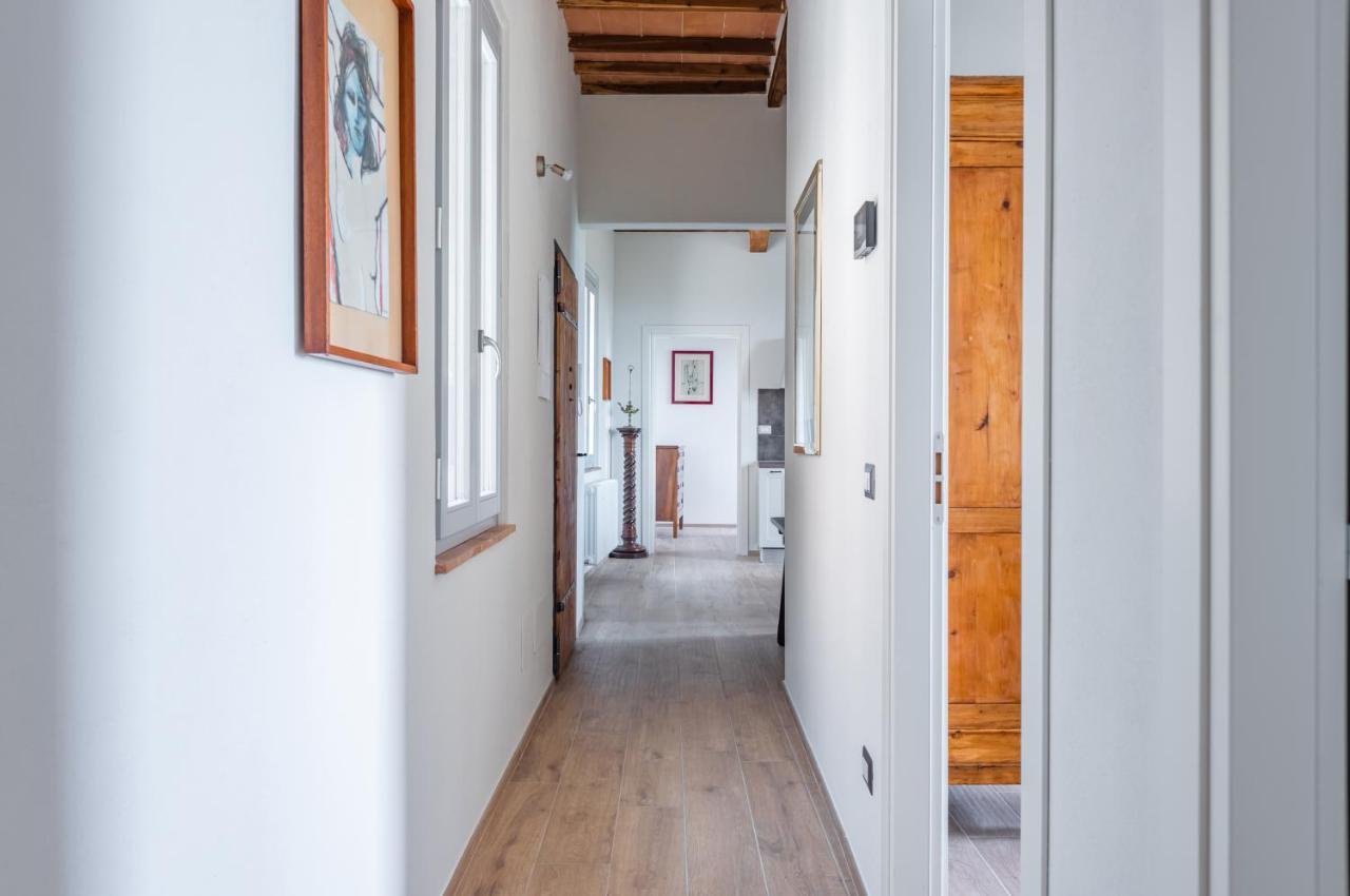 Porta Romana Elegant Apartments With Private Parking! Сієна Екстер'єр фото